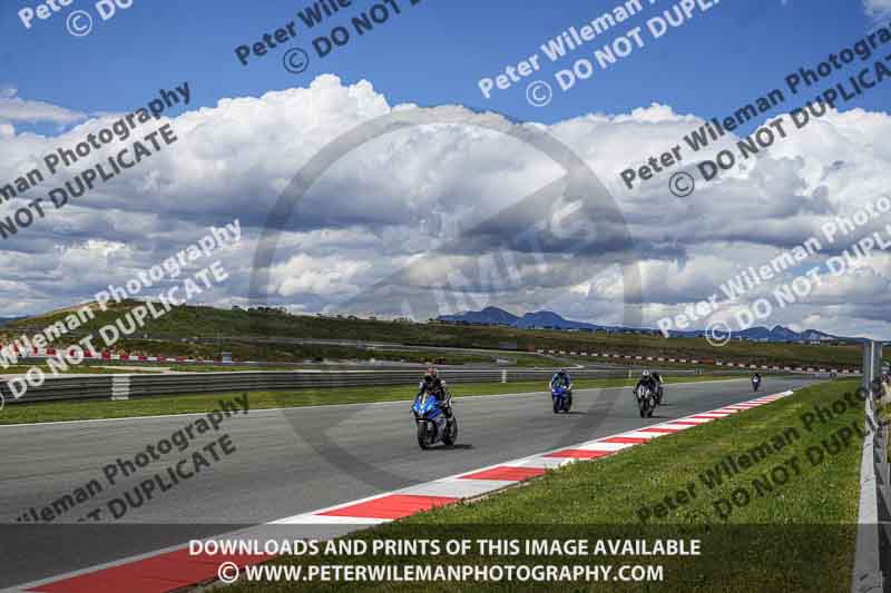 cadwell no limits trackday;cadwell park;cadwell park photographs;cadwell trackday photographs;enduro digital images;event digital images;eventdigitalimages;navarra;no limits trackdays;peter wileman photography;racing digital images;trackday digital images;trackday photos